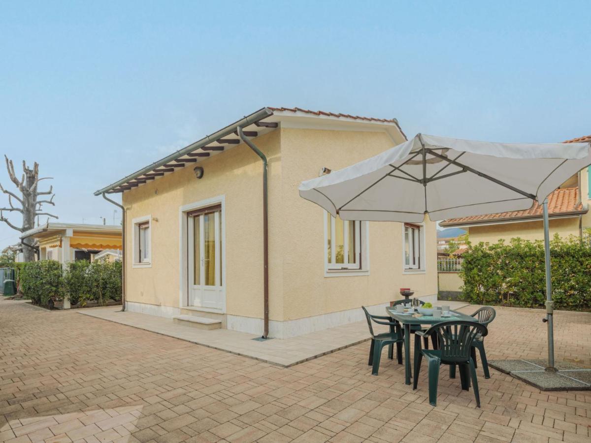 Holiday Home Manuela By Interhome Marina di Pietrasanta Exterior foto