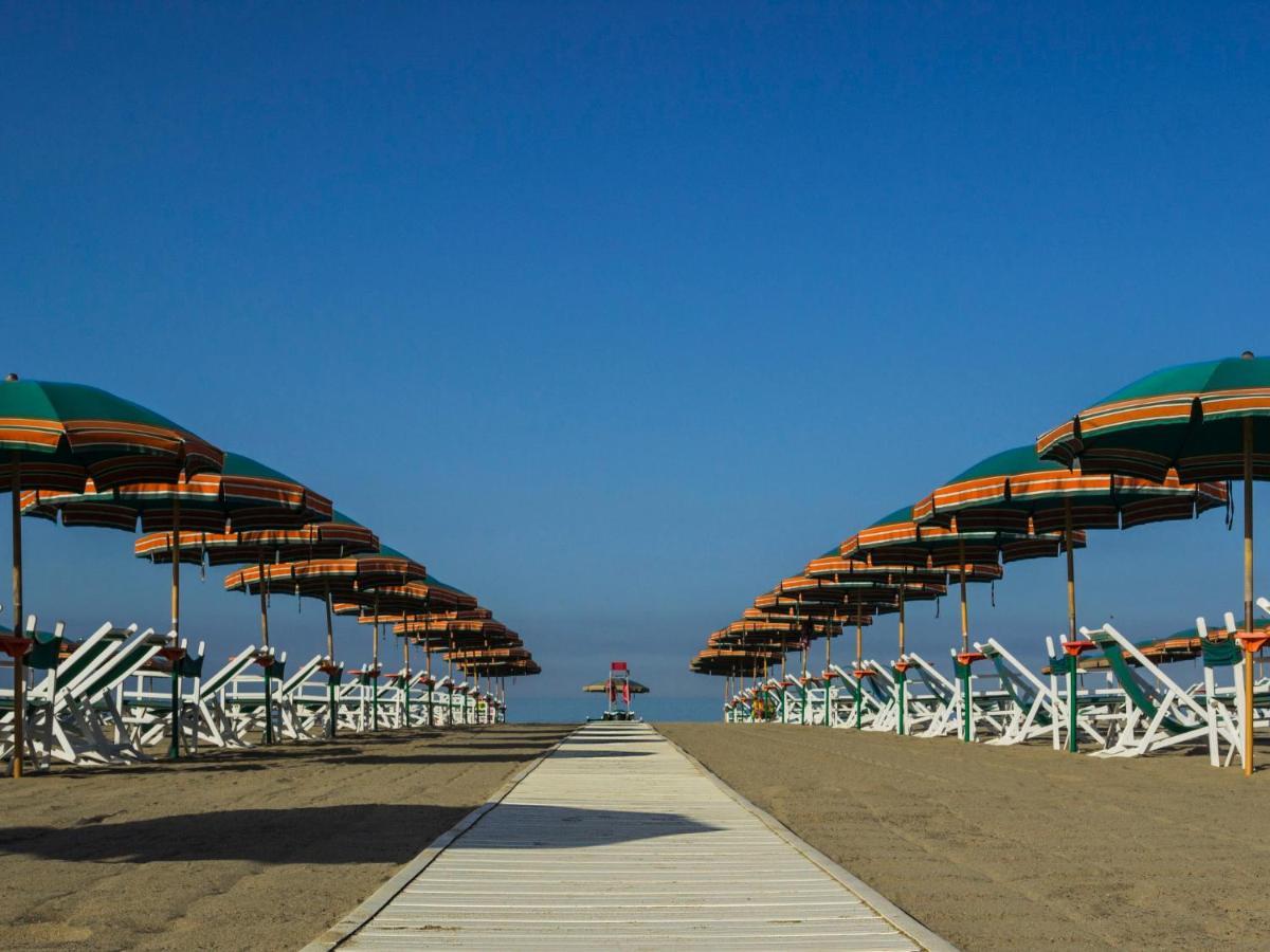 Holiday Home Manuela By Interhome Marina di Pietrasanta Exterior foto